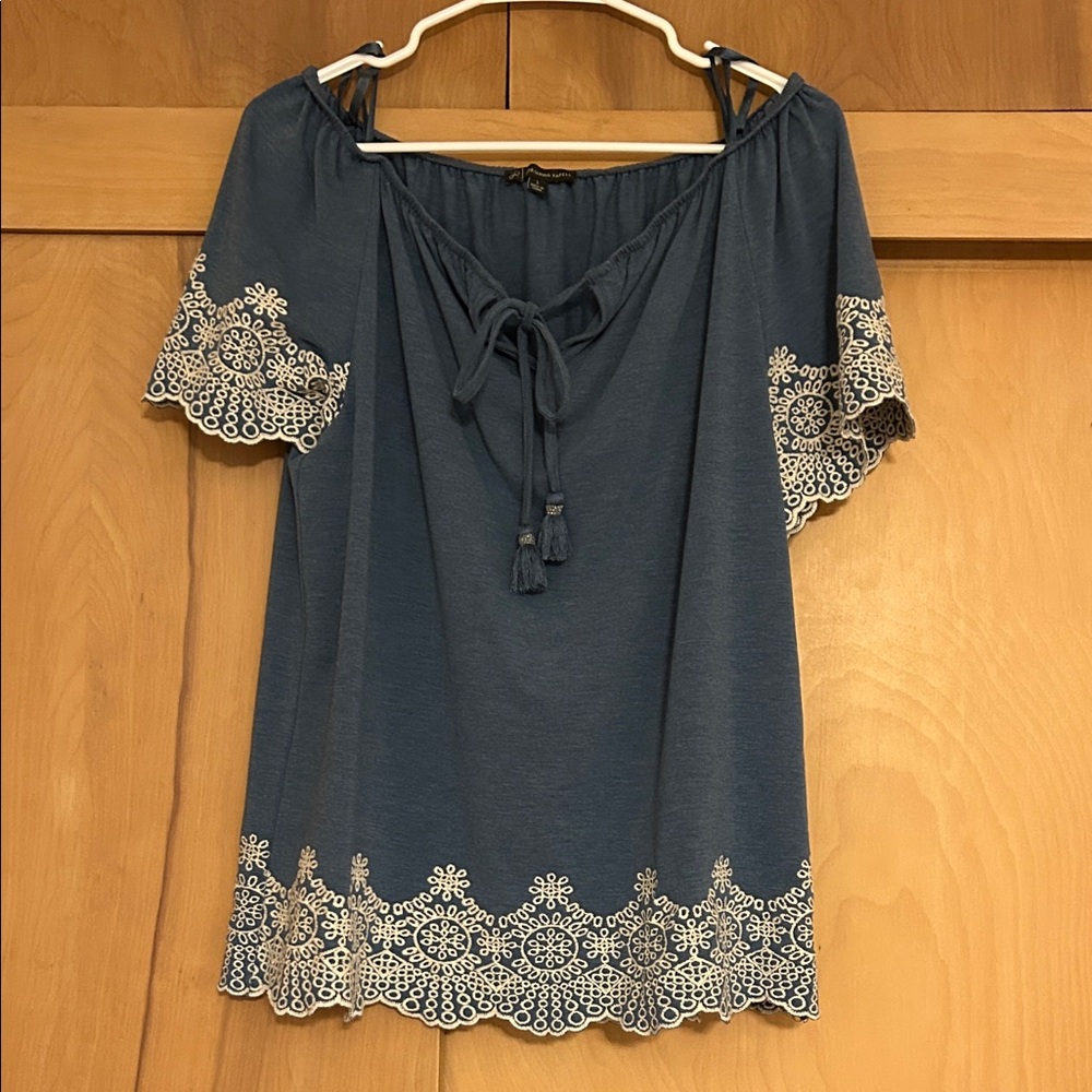 Adrianna Papell Blue Cotton Blouse with White Lace Detail